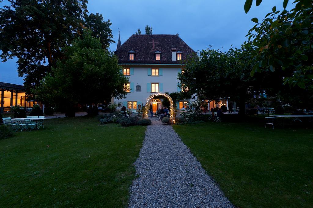 Schloss Ueberstorf - Tafeln, Tagen, Traeumen Luaran gambar